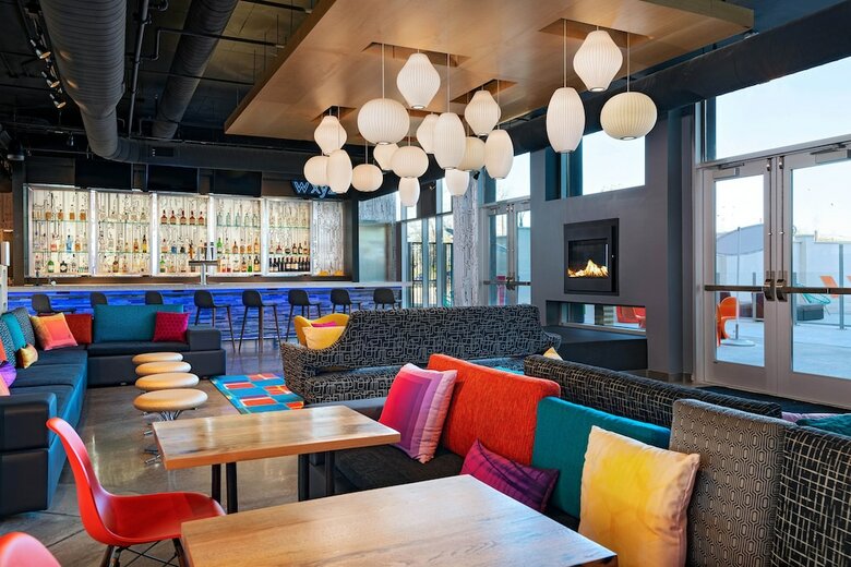 Hotel Aloft Waco Baylor