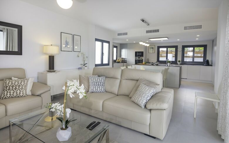Wonderful Villa Near Beach