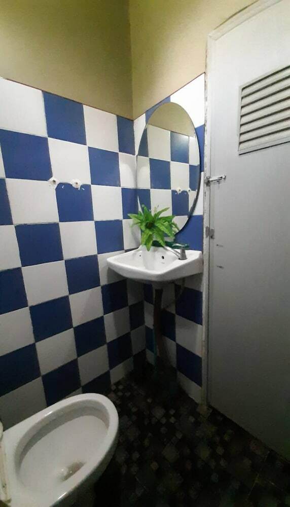 Hotel Ingpha Room For Rent