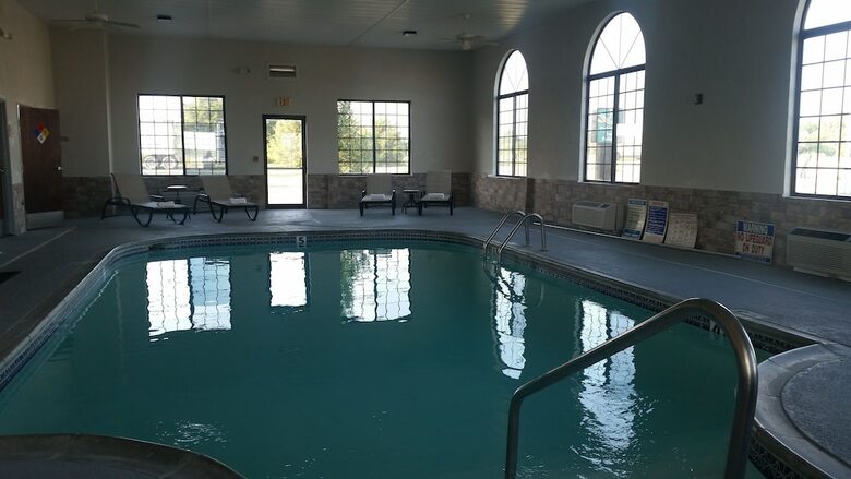 Hotel Quality Inn & Suites