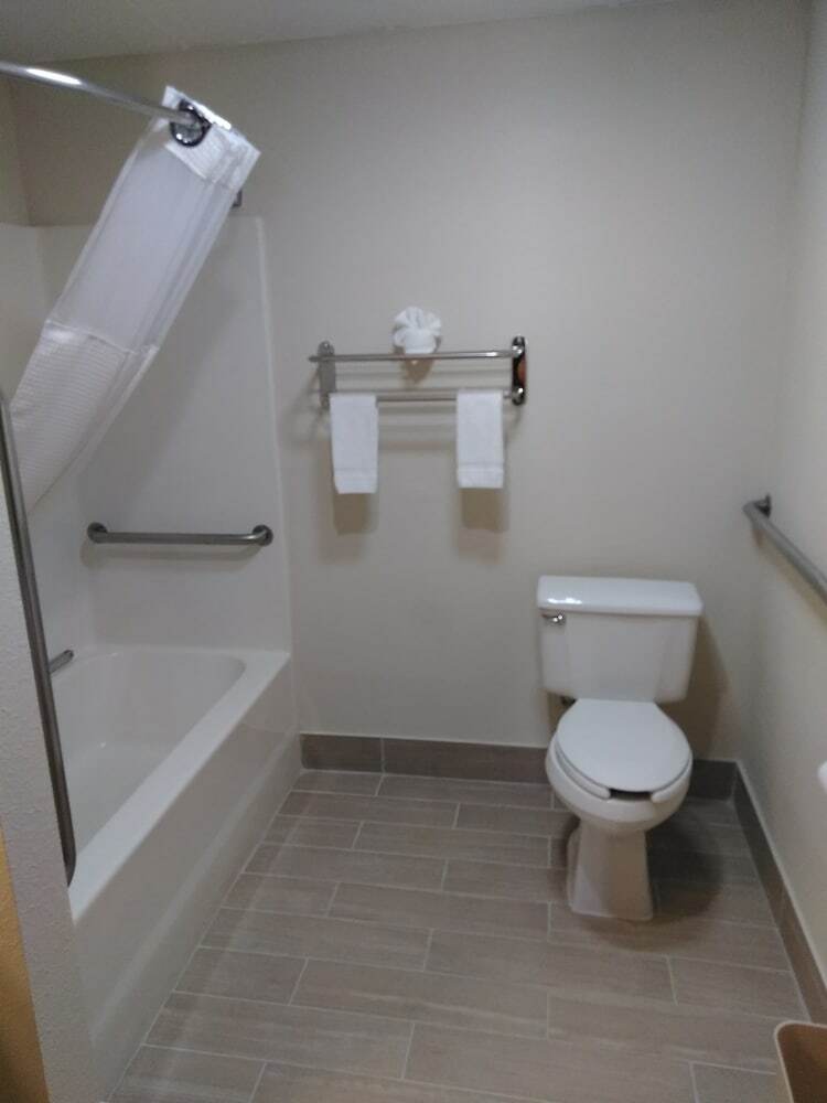 Hotel Quality Inn & Suites