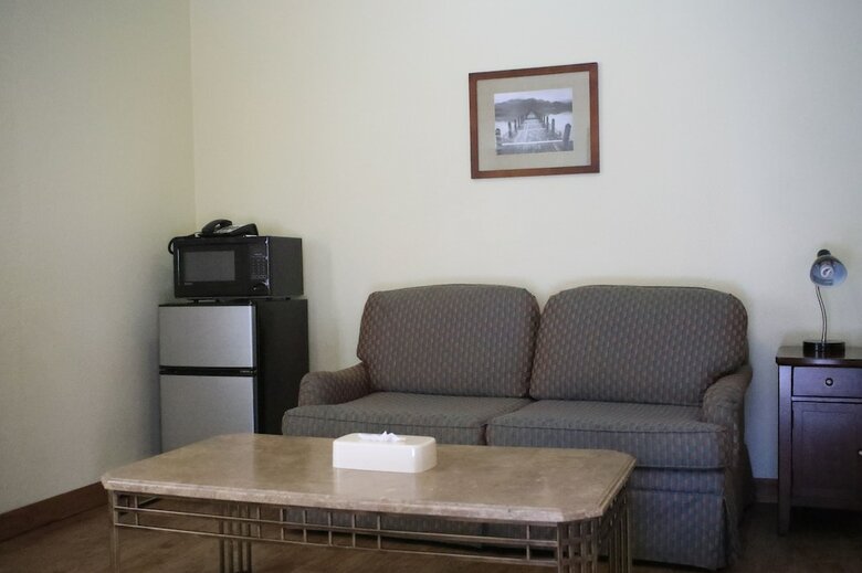 Motel Carmel Resort Inn
