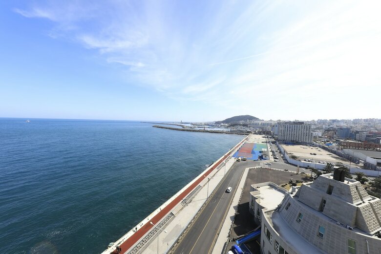 Ocean Suites Jeju Hotel