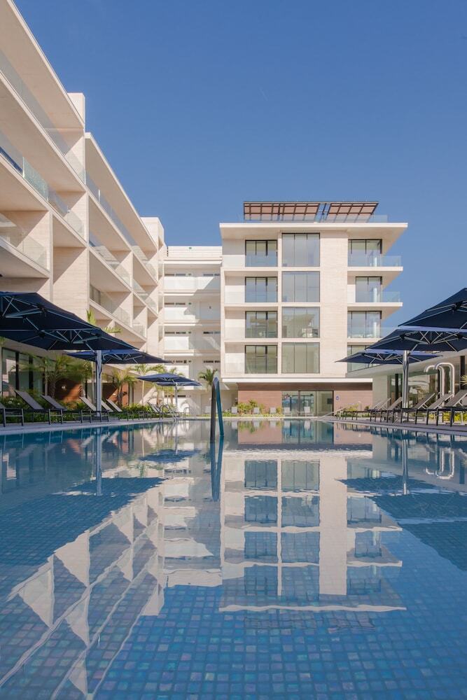 Apartamentos Steps From Beach - Luxury 2-bdr