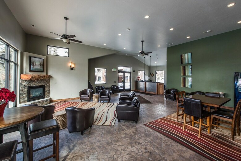 Park Avenue Townhomes By Identity Properties