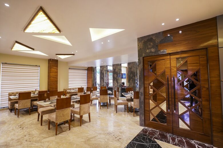 Hotel Indo Prime