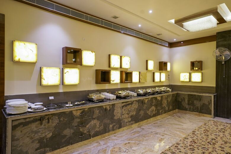 Hotel Indo Prime