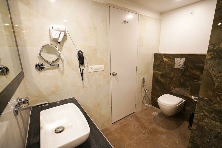 Hotel Indo Prime