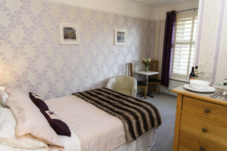 Bed & Breakfast Crossroads Hotel