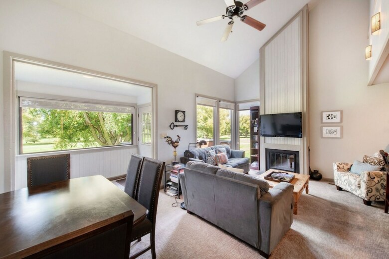 Three Kings By Identity Properties