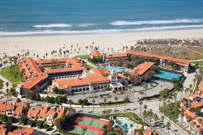 Embassy Suites By Hilton Mandalay Beach Hotel & Resort