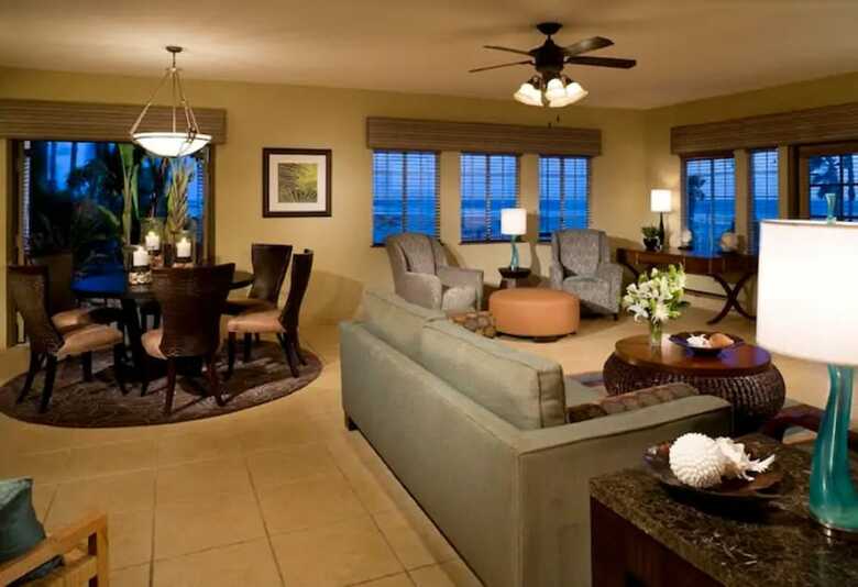 Embassy Suites By Hilton Mandalay Beach Hotel & Resort