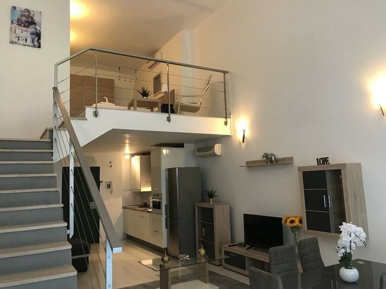 Apartamentos Oshun Madrid Norte