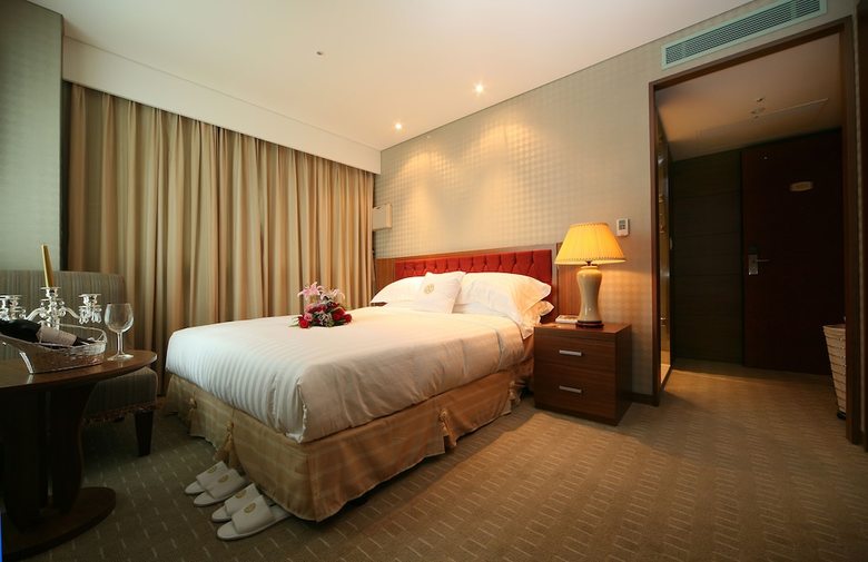 Hotel Maremons