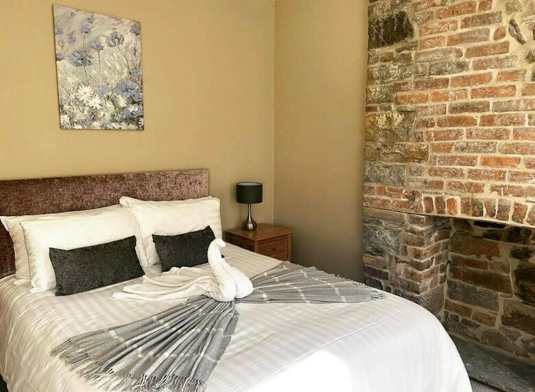 Tredegar Arms Hotel