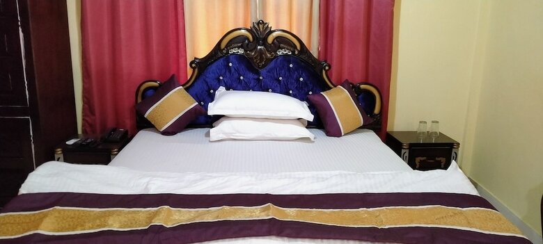 Hotel Royal Green Buds