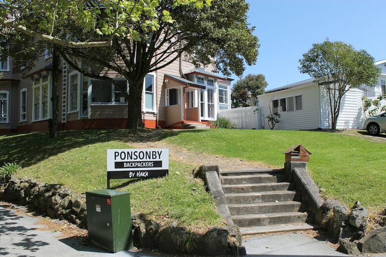 Hostal Haka Lodge Ponsonby