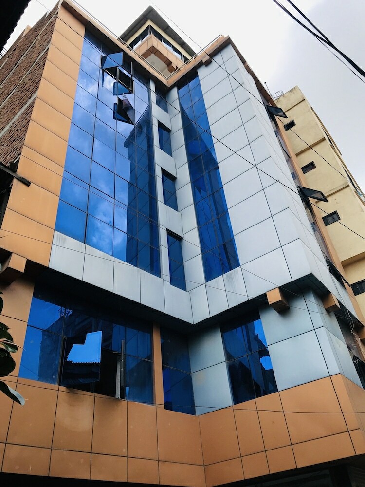Hotel Ace
