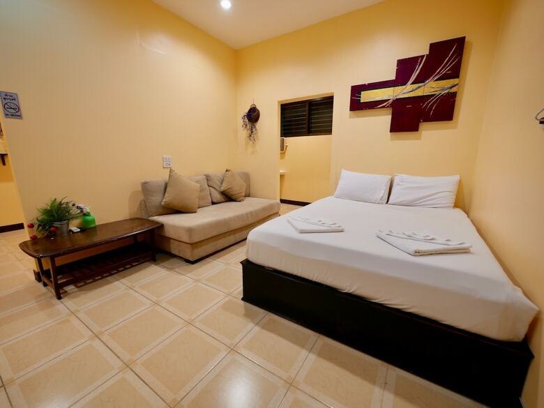 Hotel 99 Garden Patong