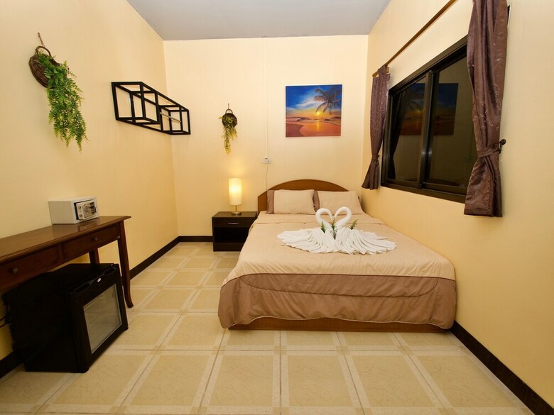 Hotel 99 Garden Patong
