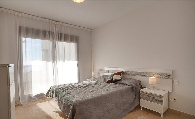 3 Bedroom Apartment Garden And Sea View