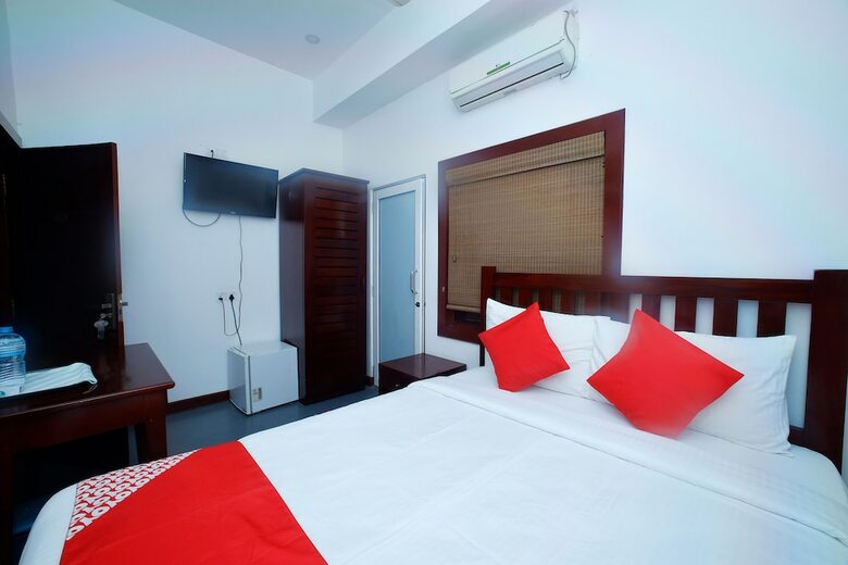 Oyo 375 Station Garden Hotel & Resturant