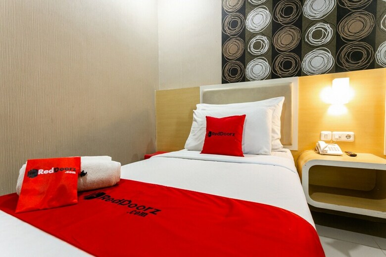 Hotel Reddoorz @ Jl. A. Yani Solo