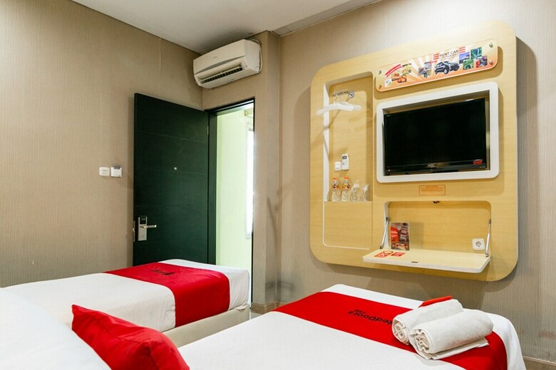 Hotel Reddoorz @ Jl. A. Yani Solo