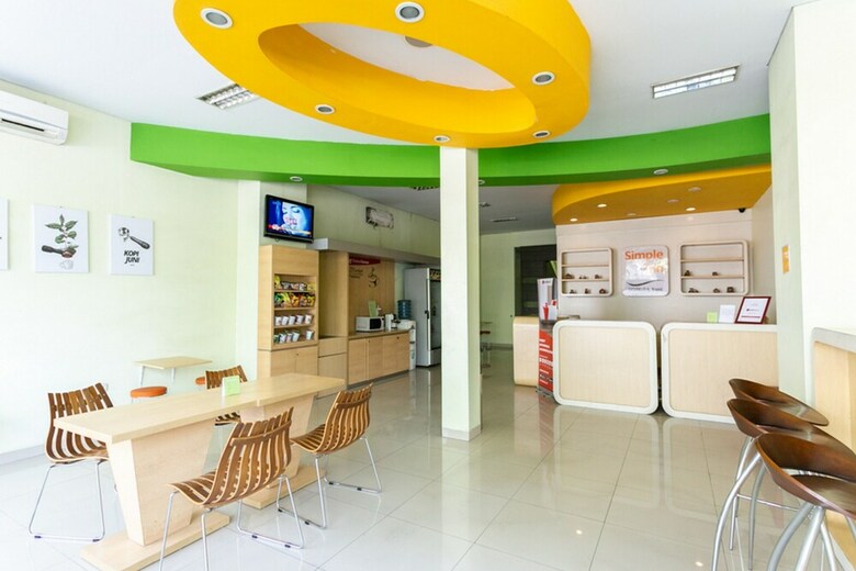 Hotel Reddoorz @ Jl. A. Yani Solo