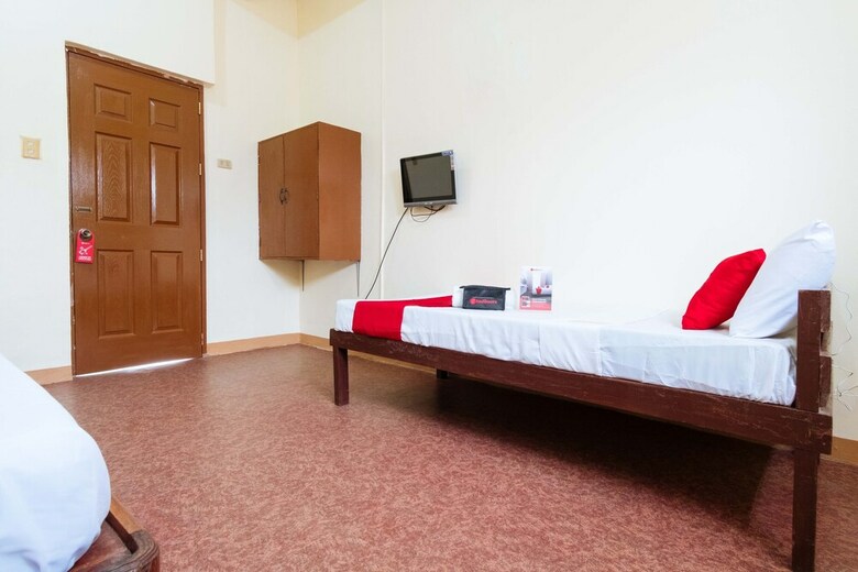 Hotel Reddoorz @ Bm Road