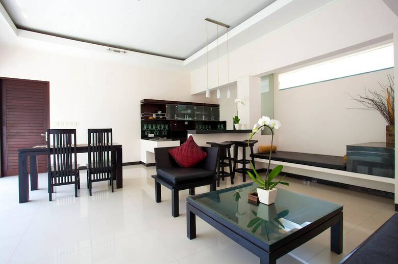 Hotel The Rishi Villa