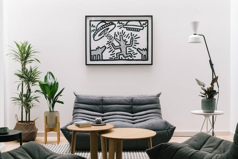 Oxford Street Apartments