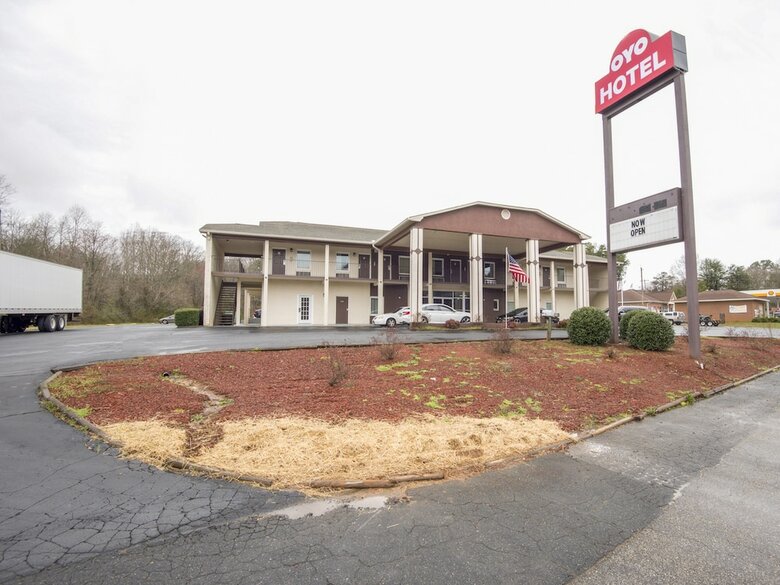 Motel Oyo Hotel Forest City Nc Route 74