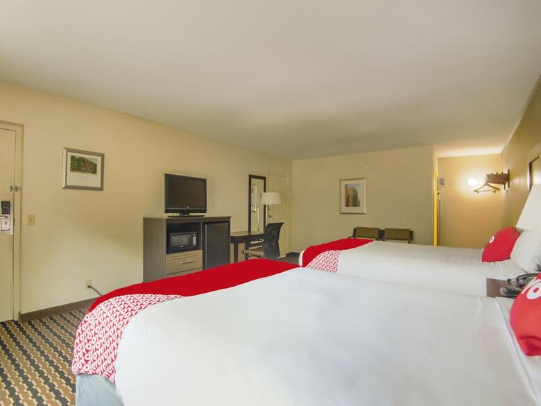 Motel Oyo Hotel Forest City Nc Route 74