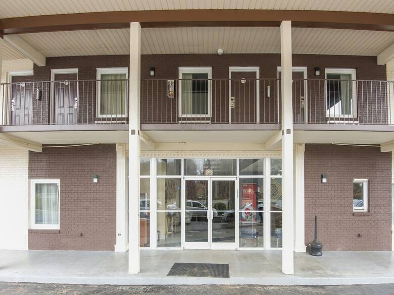 Motel Oyo Hotel Forest City Nc Route 74