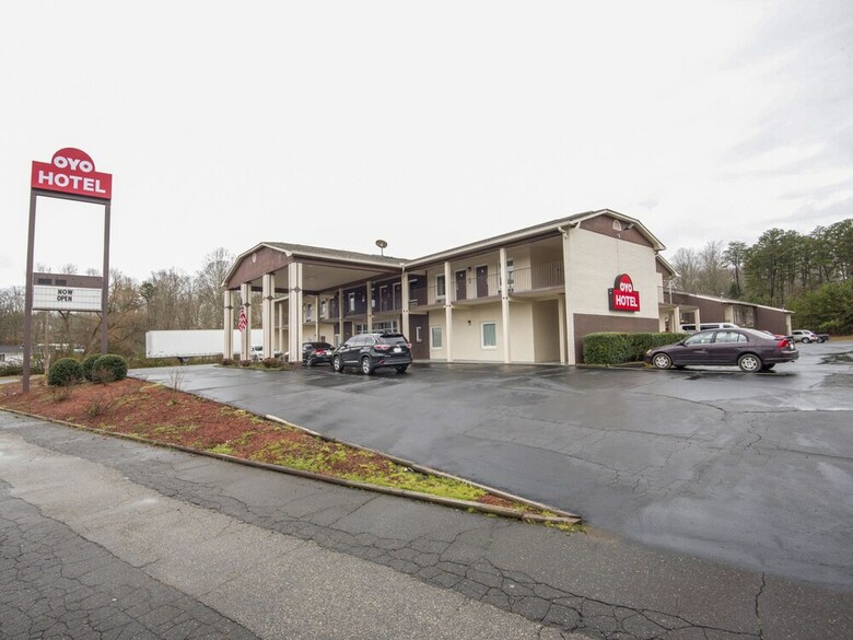 Motel Oyo Hotel Forest City Nc Route 74