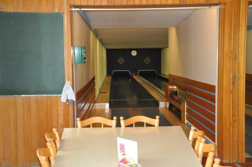 Posada Gasthof Liederhalle