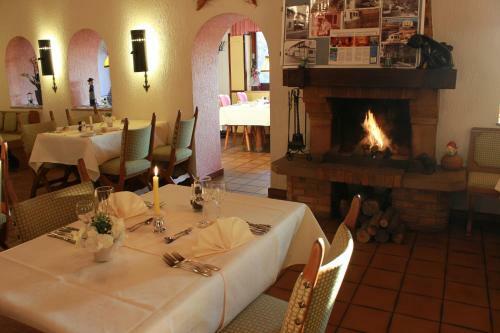 Hotel-restaurant Fr�hlich