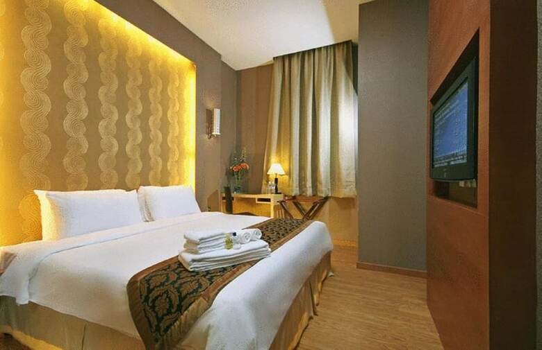 Courtyard Hotel @ 1borneo