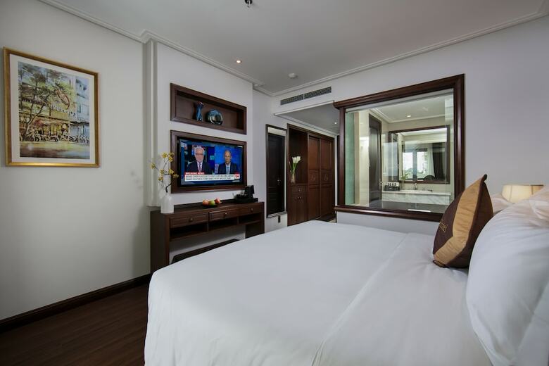 The Q Hotel Hanoi
