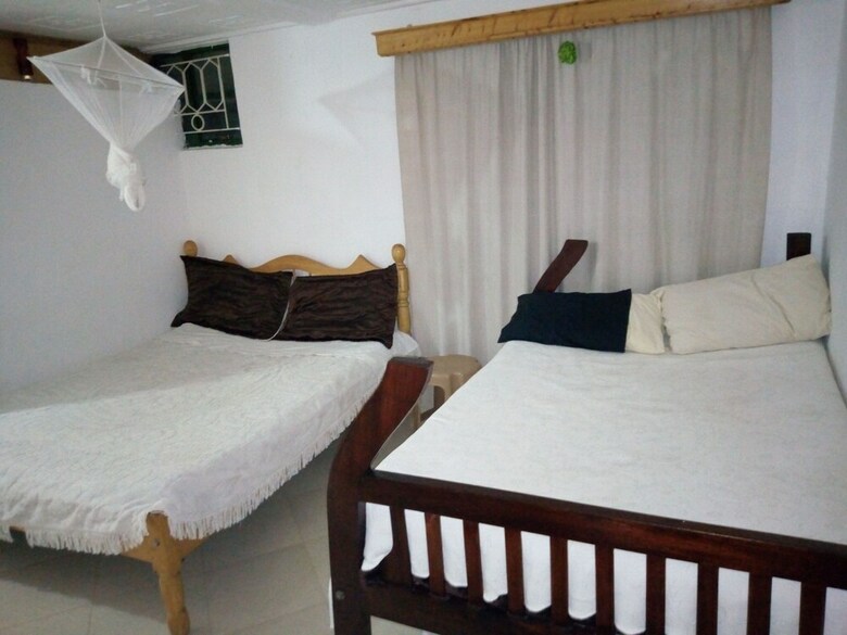 Hostal Maasai Backpackers Home