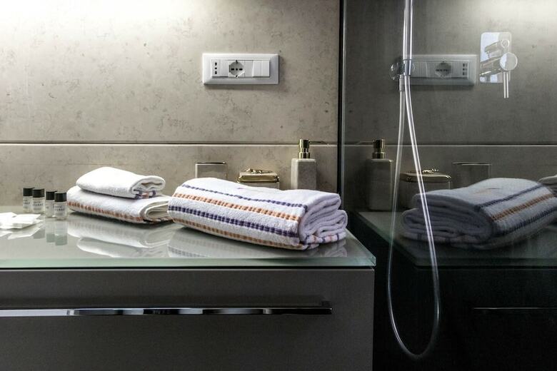 Altido Brera Black Elegance Apartment