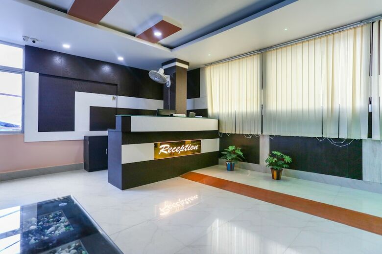 Oyo 47170 Hotel Imperial