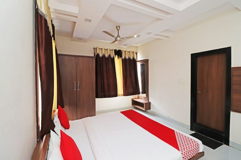 Oyo 6993 Hotel Rk Residency