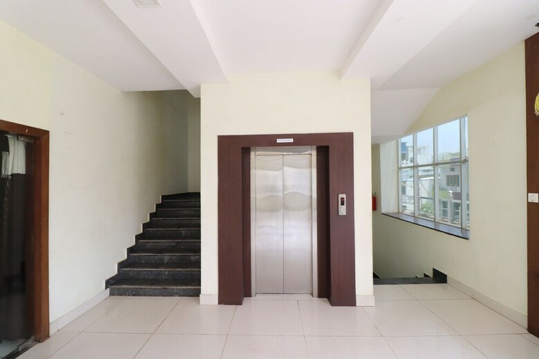 Oyo 6993 Hotel Rk Residency