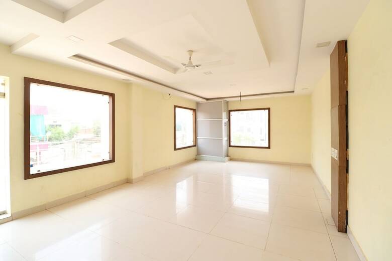 Oyo 6993 Hotel Rk Residency