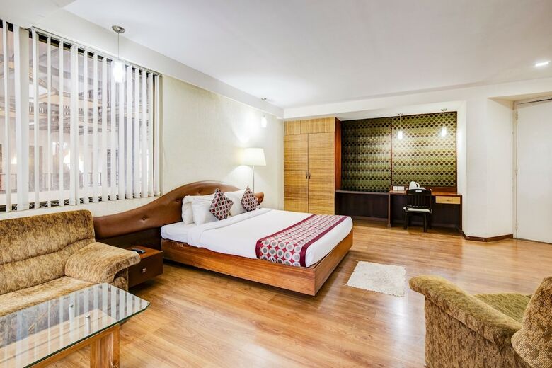 Hotel Palette - Solace Resorts & Spa