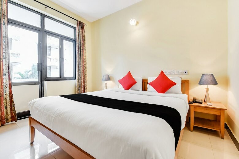 Hotel Capital O 49932 Orchard Suites