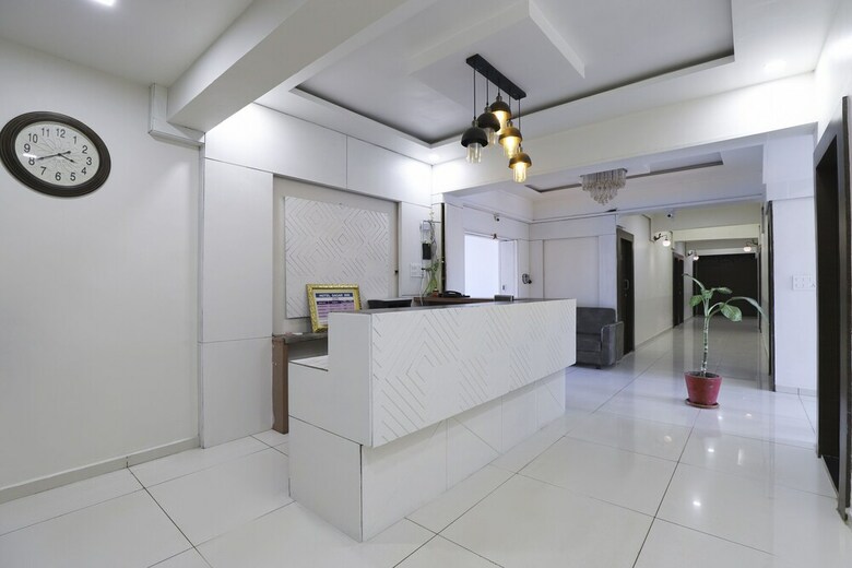 Oyo 48886 Hotel Sagar Inn