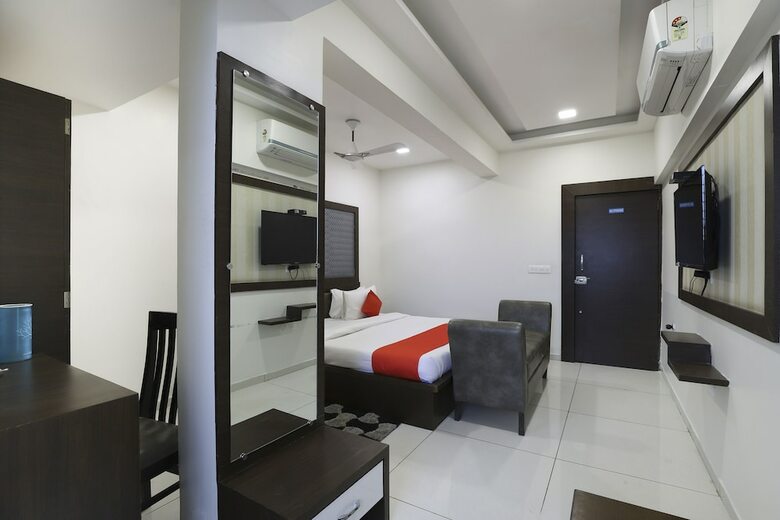 Oyo 48886 Hotel Sagar Inn